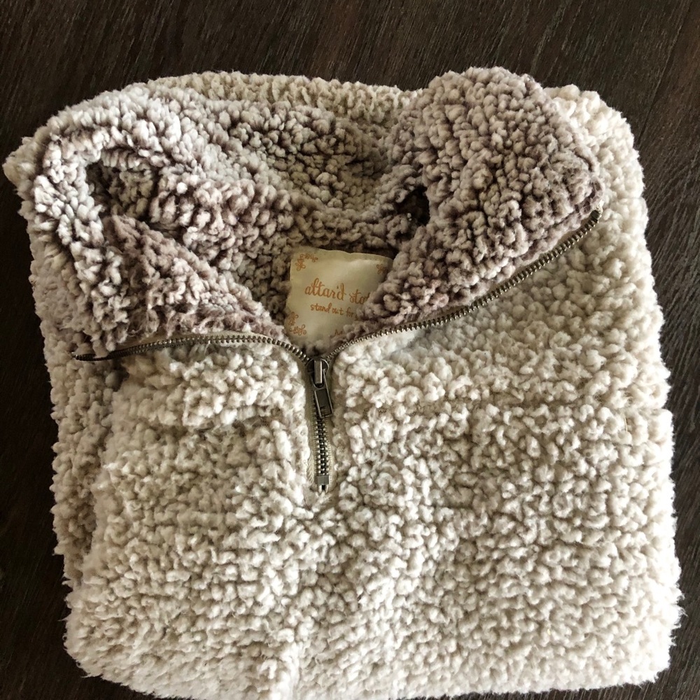 Altar’d State Sherpa Pullover Medium